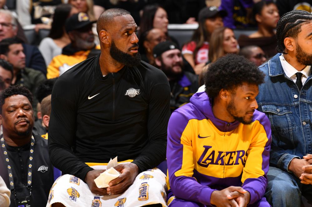 东队再度迈 东队再度迈