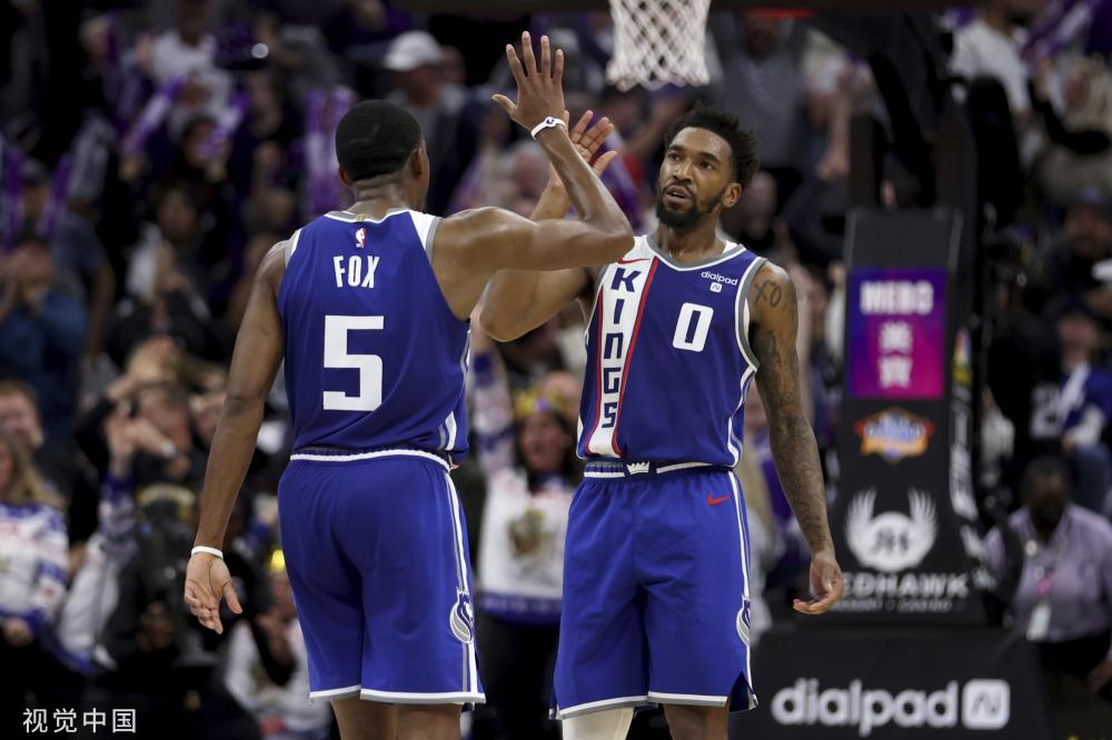 中的交流频 中的交流频