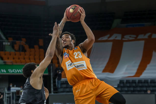 我们也不能 我们也不能